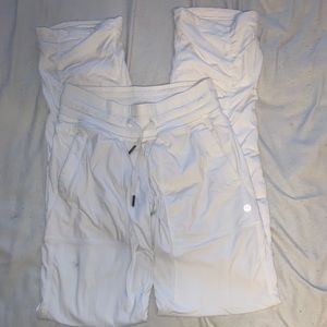 ✨Lululemon track pants✨